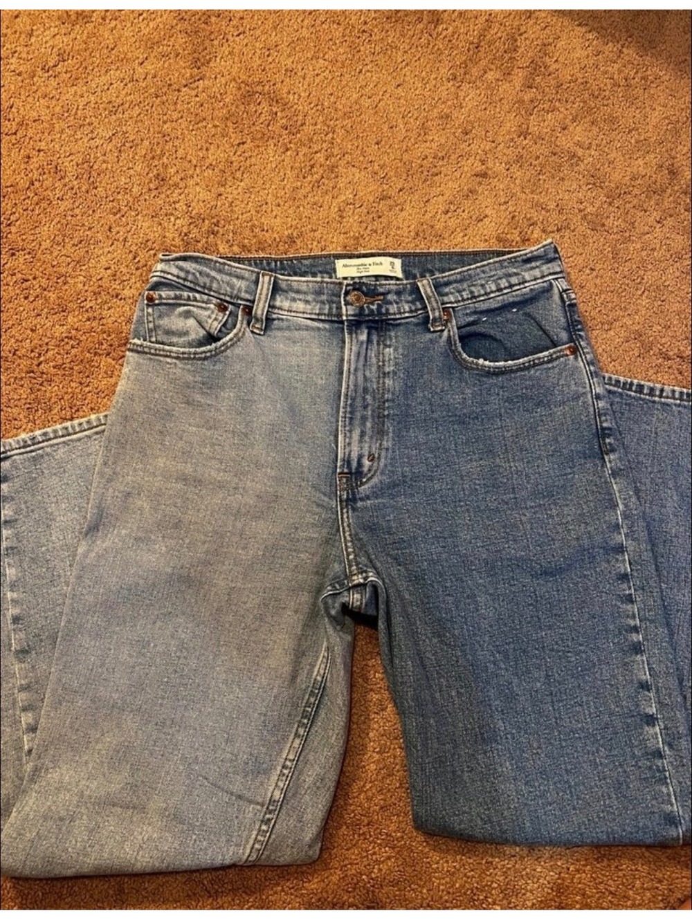 Abercrombie & Fitch High Rise light wash jeans